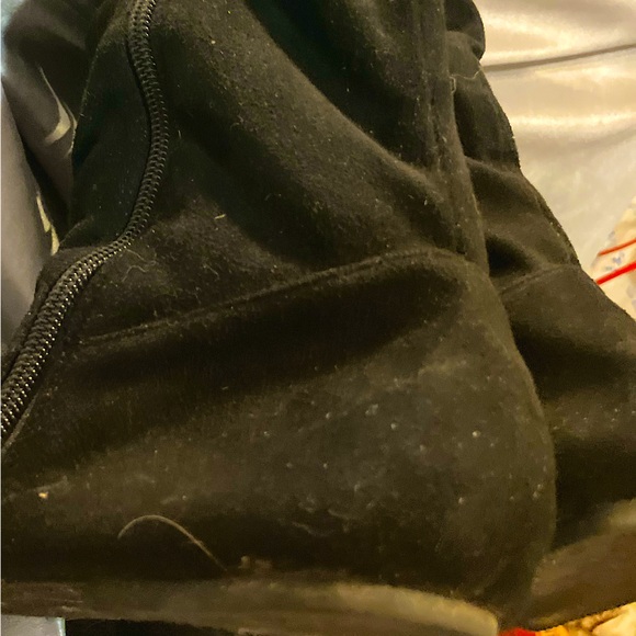 Knock-out Over Knee soft black suede zipup flats by Top Moda size7. Gently used. - Picture 10 of 15